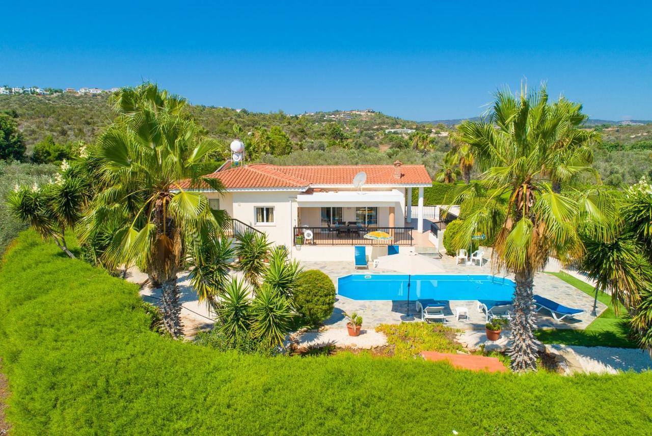 Villa Chrystalla Neo Chorio Eksteriør billede